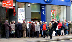 "Last Chance Saloon": eager fans queuing for the best seats 