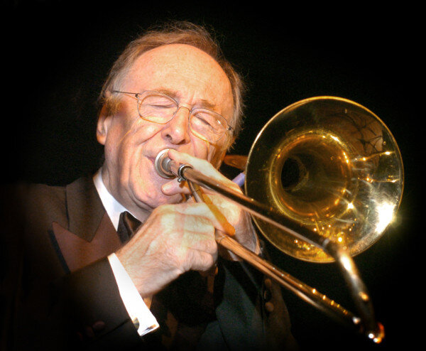 ChrisBarber-SoloOnStage