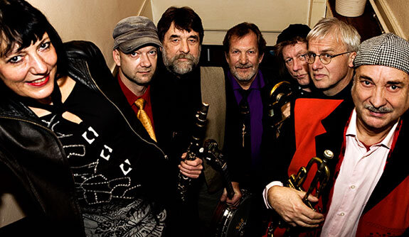 Doc-Band