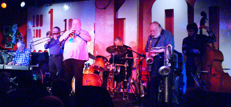Band2