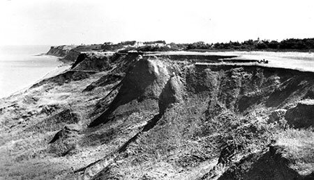 Herne Bay Cliffs in the 1950s